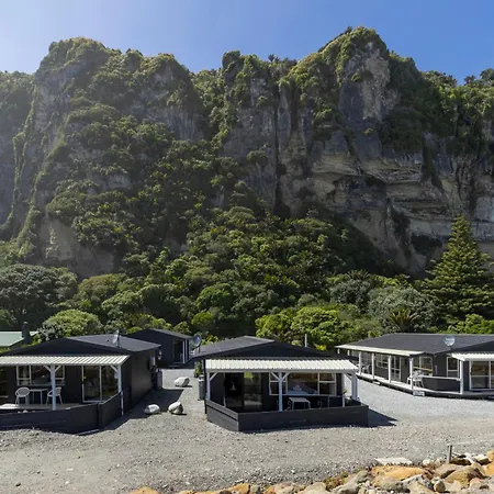 Punakaiki Beachfront Motels Exterior photo